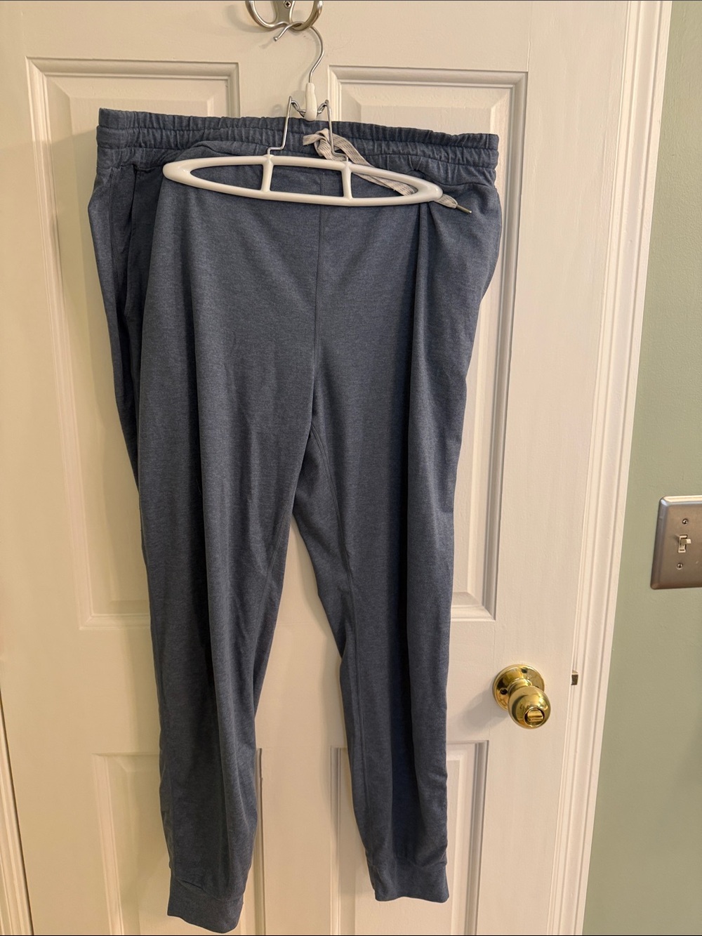 Vuori Heather Slate Drawstring Joggers